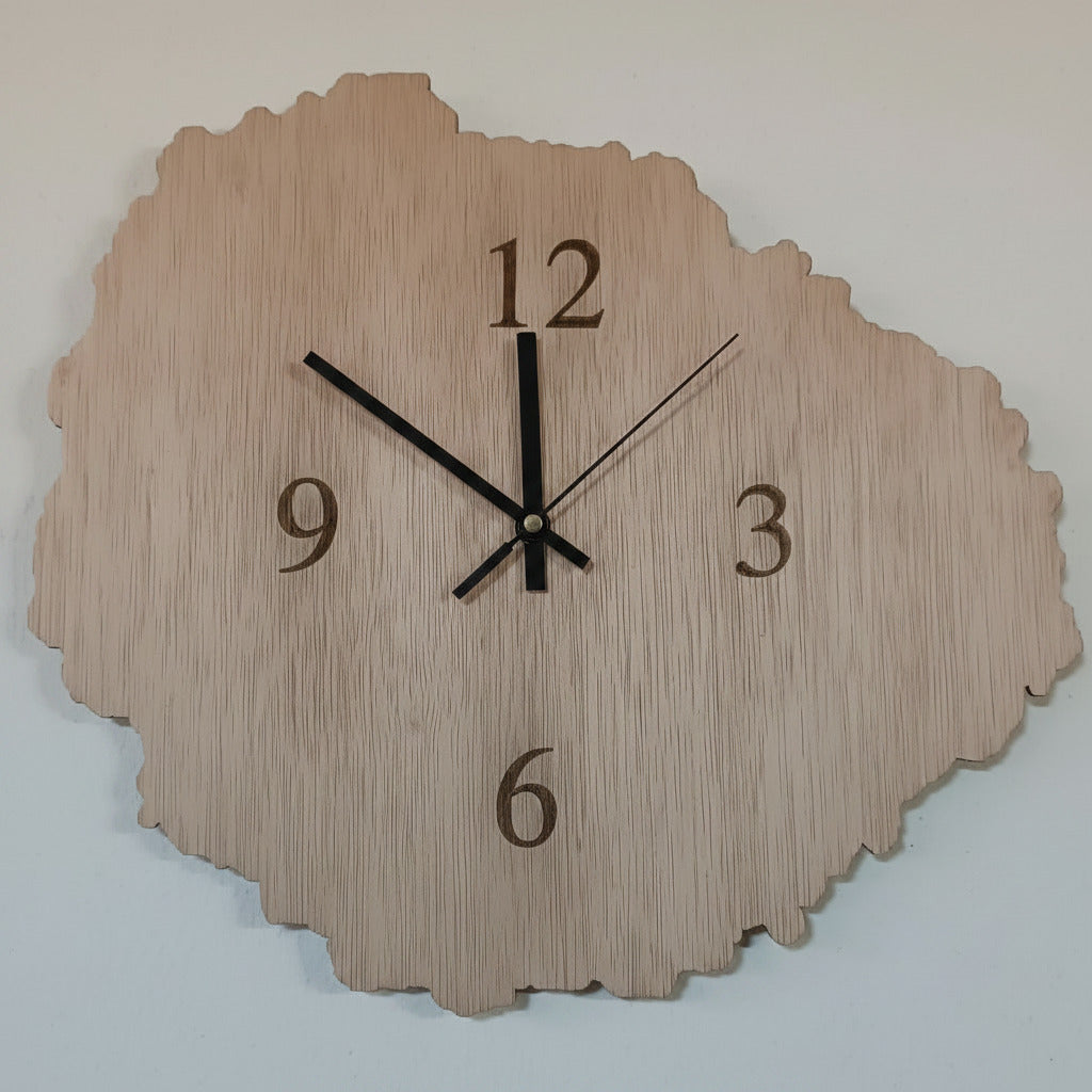Reloj de pared madera Canarias vista lateral hecho a mano Canary Soulmade Crafts La Palma